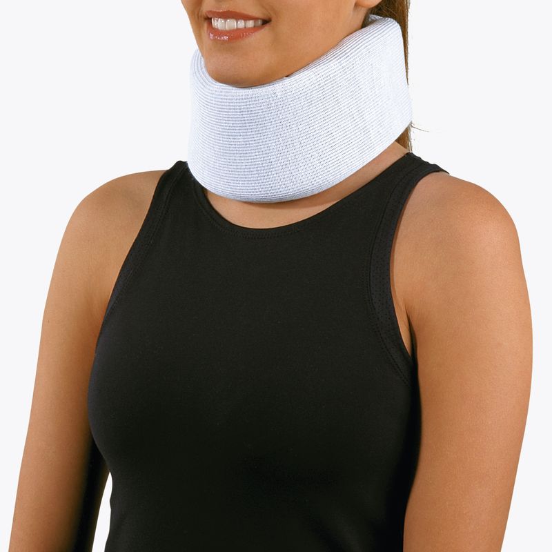 COLAR-CERVICAL-ESPUMA-LEVE-BC0162-MERCUR